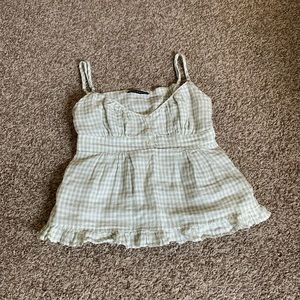 brandy melville tank 💚